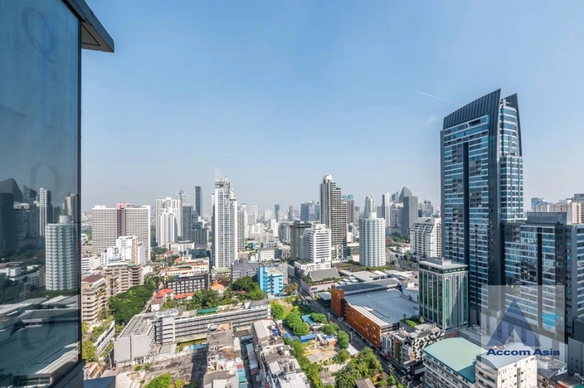 10  2 br Condominium for rent and sale in Sukhumvit ,Bangkok BTS Nana at Q1 Sukhumvit AA32434
