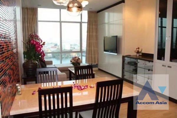 unit 2 Bedrooms  Condominium For Rent in Charoen Nakhon, Bangkok  near BTS Sala Daeng - MRT Lumphini (AA32440)
