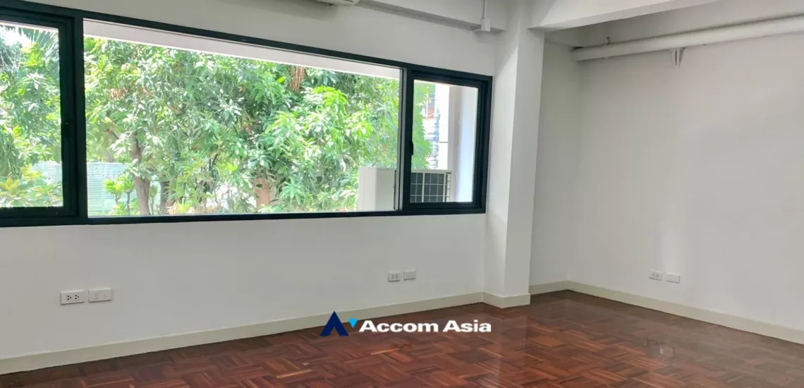 unit Office space For Rent in Sukhumvit, Bangkok  near BTS Asok - MRT Sukhumvit (AA32478)