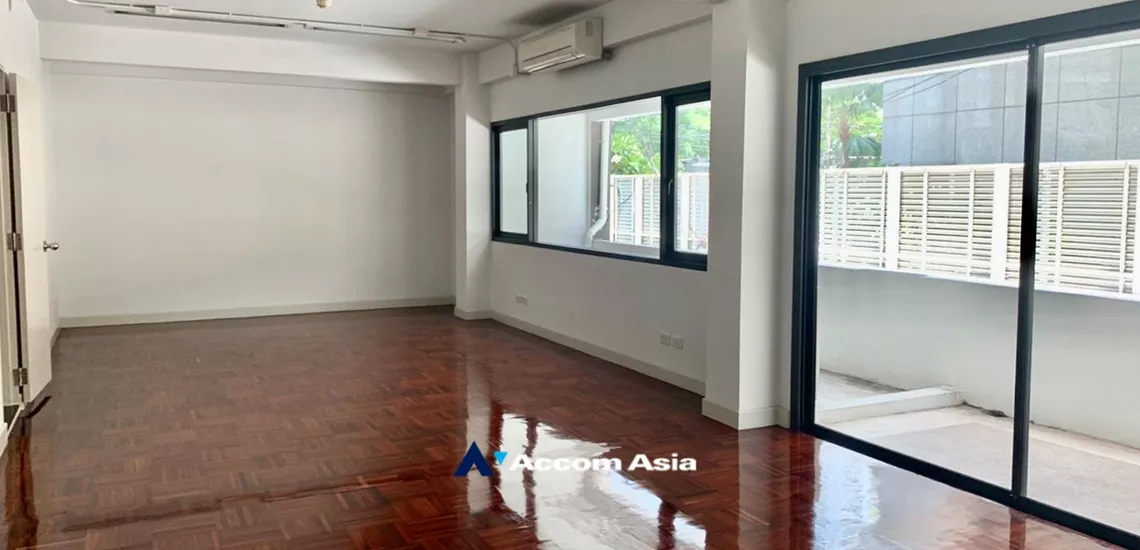 unit Office space For Rent in Sukhumvit, Bangkok  near BTS Asok - MRT Sukhumvit (AA32478)