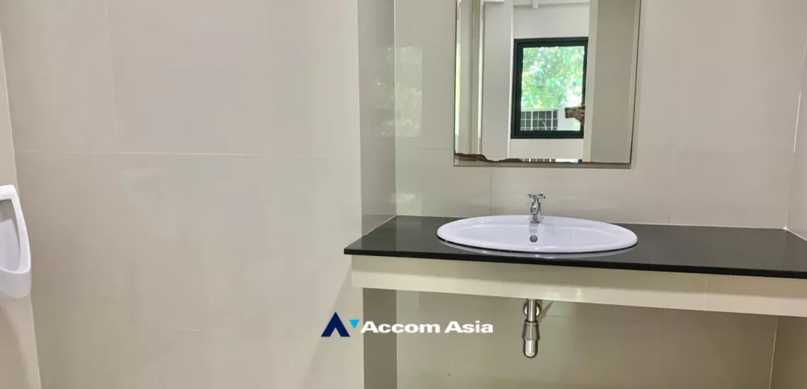 6  Office Space For Rent in Sukhumvit ,Bangkok BTS Asok - MRT Sukhumvit at Asoke Court AA32478