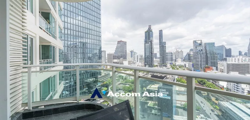 unit 2 Bedrooms  Condominium For Rent in Silom, Bangkok  near BTS Chong Nonsi - BRT Arkhan Songkhro (AA32480)