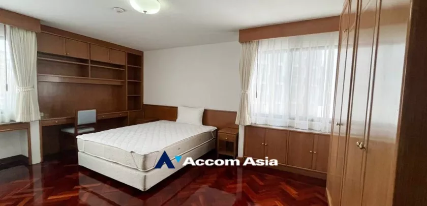 6  3 br Apartment For Rent in Sukhumvit ,Bangkok BTS Nana at Comfort high rise AA32481
