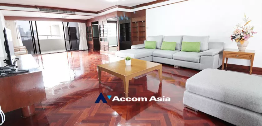 15  3 br Apartment For Rent in Sukhumvit ,Bangkok BTS Nana at Comfort high rise AA32481