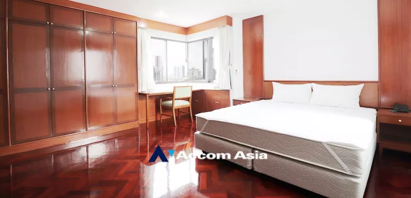 27  3 br Apartment For Rent in Sukhumvit ,Bangkok BTS Nana at Comfort high rise AA32481