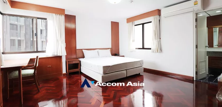 28  3 br Apartment For Rent in Sukhumvit ,Bangkok BTS Nana at Comfort high rise AA32481