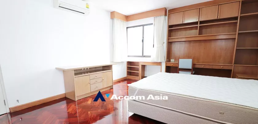 21  3 br Apartment For Rent in Sukhumvit ,Bangkok BTS Nana at Comfort high rise AA32481