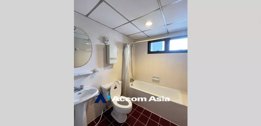 6  2 br Apartment For Rent in Sukhumvit ,Bangkok BTS Nana at Comfort high rise AA32482