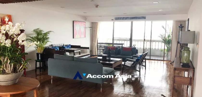 Pet friendly |  2 Bedrooms  Apartment For Rent in Sukhumvit, Bangkok  near BTS Asok - MRT Sukhumvit (AA32486)