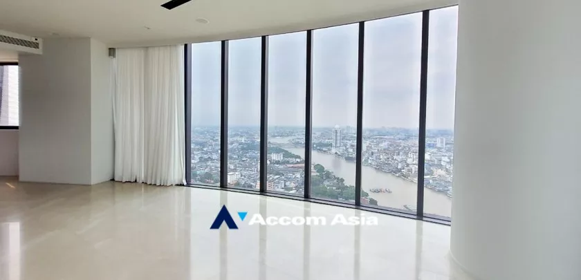 Riverside / River View |  3 Bedrooms  Condominium For Sale in Charoennakorn, Bangkok  near BTS Krung Thon Buri (AA32487)