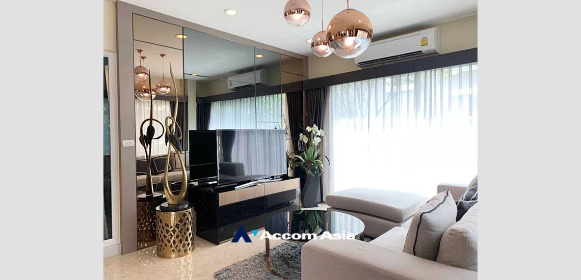  2  4 br House for rent and sale in Latkrabang ,Bangkok ARL Ban Thap Chang at Grand Bangkok Boulevard Rama 9 Srinagarindra AA32493