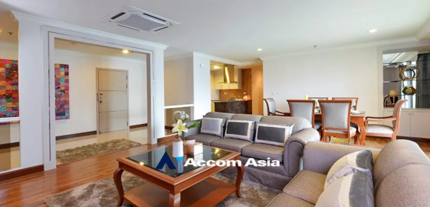 Pet friendly |  3 Bedrooms  Apartment For Rent in Sukhumvit, Bangkok  near BTS Asok - MRT Sukhumvit (AA32498)