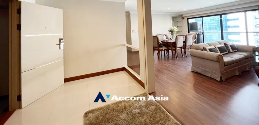  1  3 br Apartment For Rent in Sukhumvit ,Bangkok BTS Asok - MRT Sukhumvit at Comfortable for Living AA32498