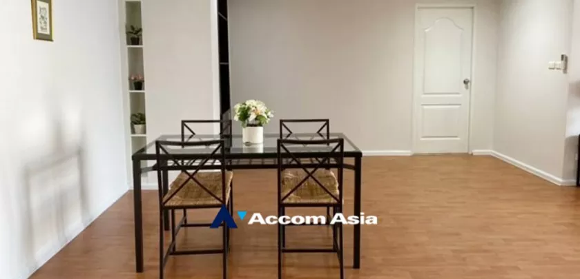 unitPet friendly |  2 Bedrooms  Apartment For Rent in Sukhumvit, Bangkok  near BTS Phrom Phong (AA32500)