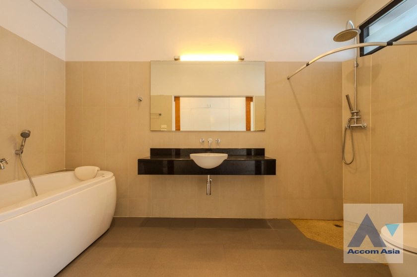 21  3 br House For Rent in New Phetchaburi ,Bangkok MRT Phetchaburi AA32506