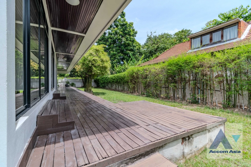 24  3 br House For Rent in New Phetchaburi ,Bangkok MRT Phetchaburi AA32506