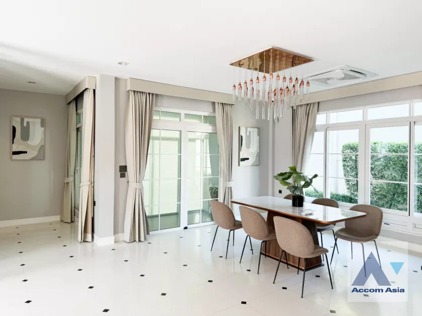 unitPet friendly |  4 Bedrooms  House For Rent in Bang Na, Bangkok  (AA32508)