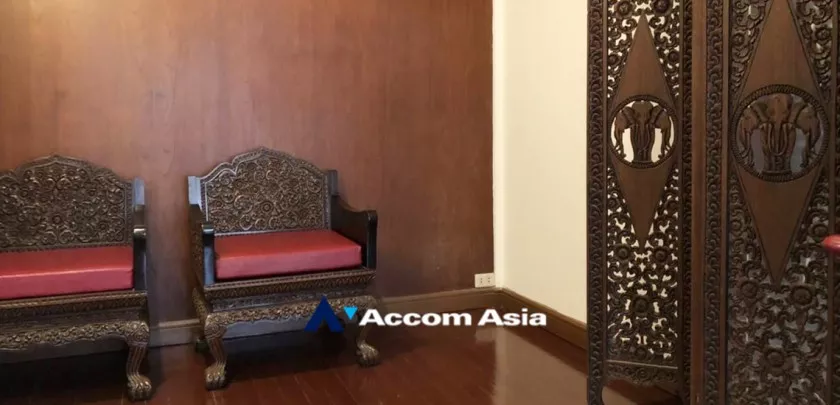 7  2 br House For Rent in Sukhumvit ,Bangkok BTS Nana at House in Compound Sukhumvit 7 AA32510