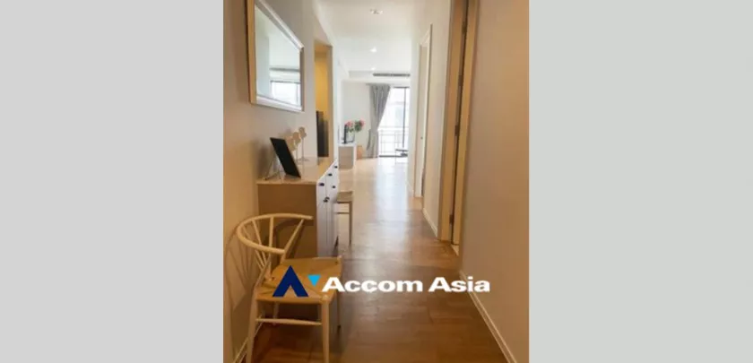 Corner Unit |  2 Bedrooms  Condominium For Rent in Ratchadapisek, Bangkok  near MRT Thailand Cultural Center (AA32513)