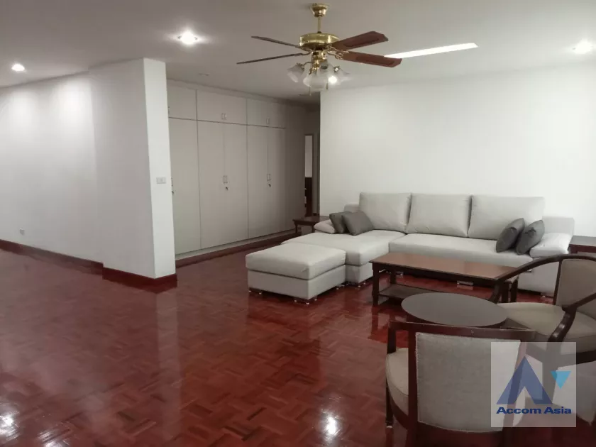  1  3 br Apartment For Rent in Sukhumvit ,Bangkok BTS Phrom Phong at Suite For Family AA32515