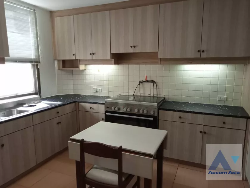 5  3 br Apartment For Rent in Sukhumvit ,Bangkok BTS Phrom Phong at Suite For Family AA32515