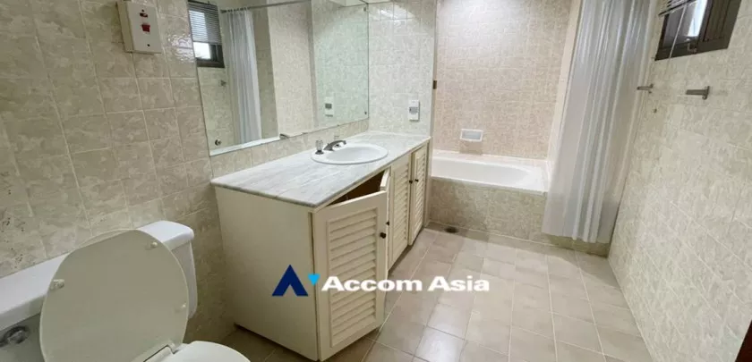 8  3 br Apartment For Rent in Sukhumvit ,Bangkok BTS Phrom Phong at Suite For Family AA32516
