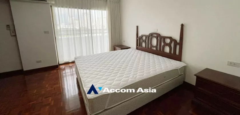 unitPet friendly |  3 Bedrooms  Apartment For Rent & Sale in Sukhumvit, Bangkok  near BTS Phrom Phong (AA32516)