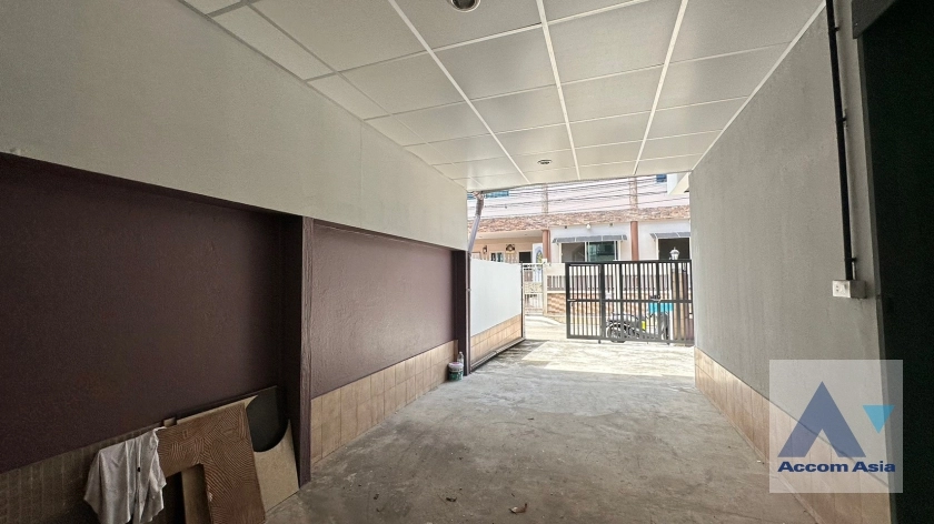 20  3 br House for rent and sale in Sukhumvit ,Bangkok BTS Ekkamai AA32558