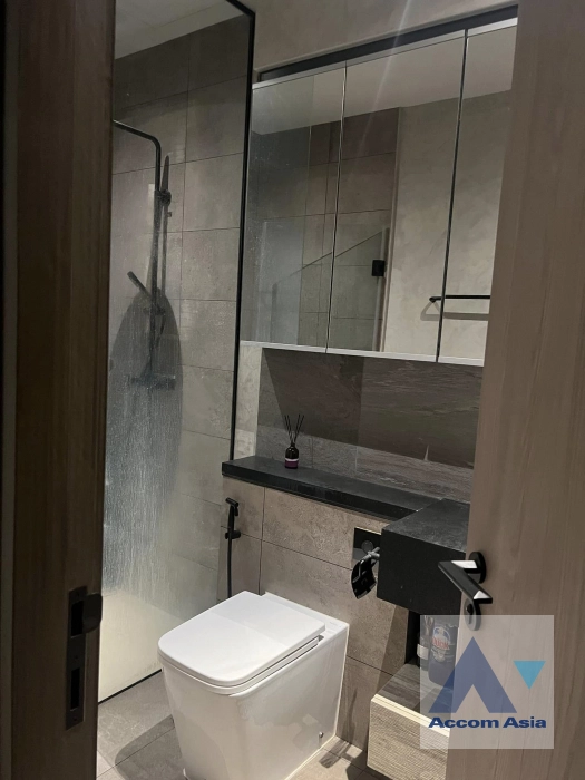 7  1 br Condominium For Sale in Sukhumvit ,Bangkok MRT Phetchaburi at The Lofts Asoke AA32574