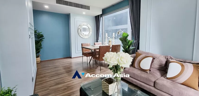 unit 1 Bedroom  Condominium For Rent in Sukhumvit, Bangkok  near BTS Ekkamai (AA32578)