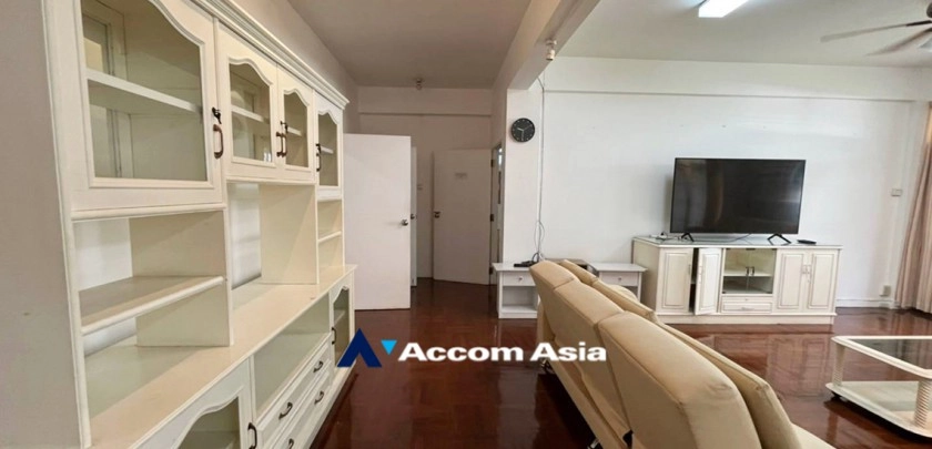 unitPet friendly |  3 Bedrooms  Apartment For Rent in Sukhumvit, Bangkok  near BTS Asok - MRT Sukhumvit (AA32596)
