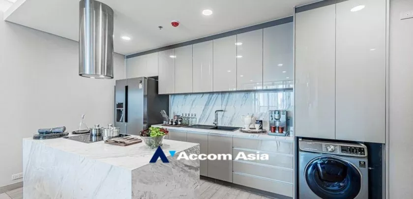  1  3 br Condominium For Sale in Sukhumvit ,Bangkok MRT Queen Sirikit National Convention Center at Siamese Exclusive Queens AA32598