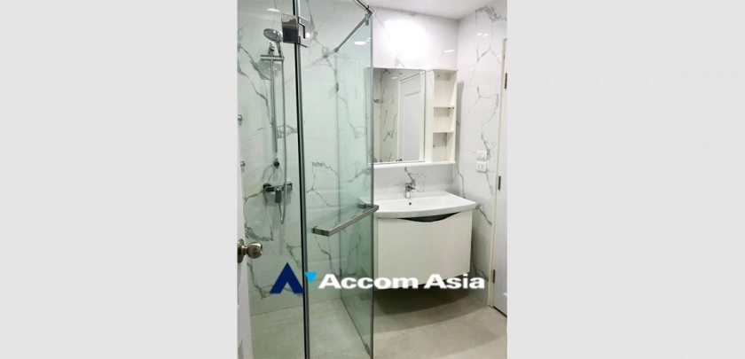 19  4 br Townhouse For Sale in Sukhumvit ,Bangkok MRT Phetchaburi at Natural Place AA32620
