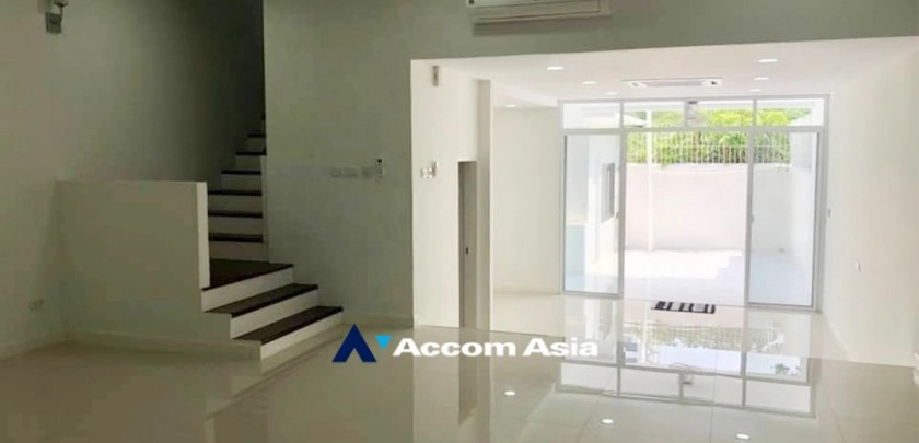 11  4 br Townhouse For Sale in Sukhumvit ,Bangkok MRT Phetchaburi at Natural Place AA32620