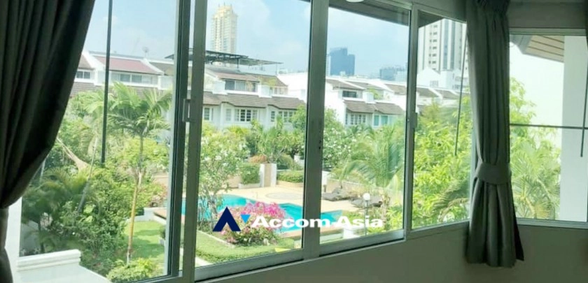 23  4 br Townhouse For Sale in Sukhumvit ,Bangkok MRT Phetchaburi at Natural Place AA32620