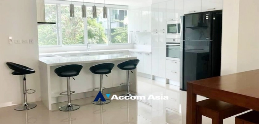 6  4 br Townhouse For Sale in Sukhumvit ,Bangkok MRT Phetchaburi at Natural Place AA32620