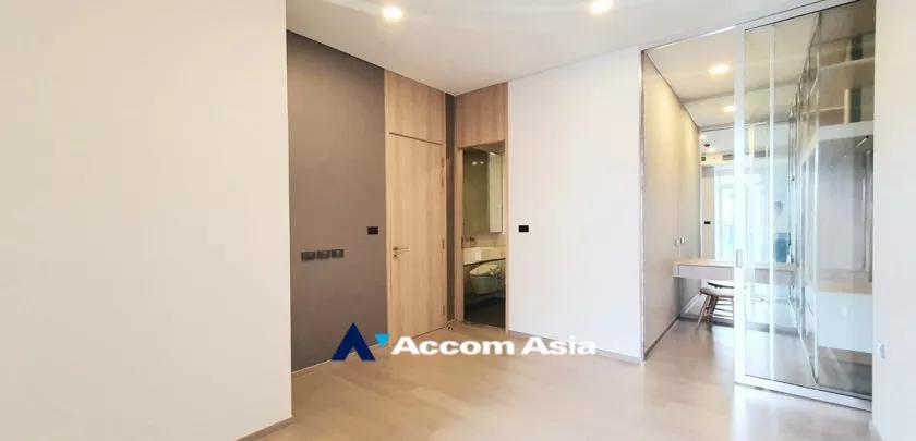 5  2 br Condominium For Sale in Sukhumvit ,Bangkok BTS Ekkamai at Siamese Exclusive 42 AA32623