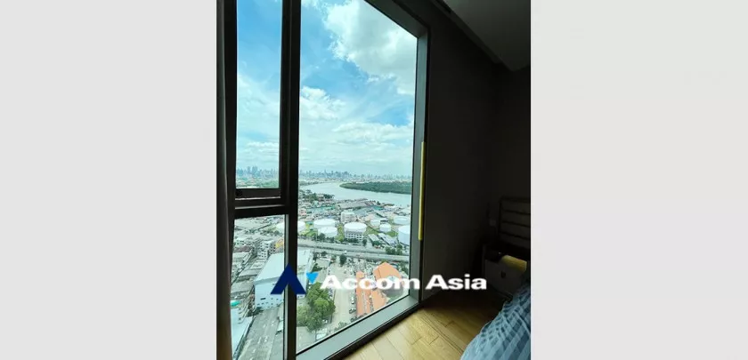 10  2 br Condominium for rent and sale in Sathorn ,Bangkok BRT Nararam 3 at The Breeze Narathiwas AA32624
