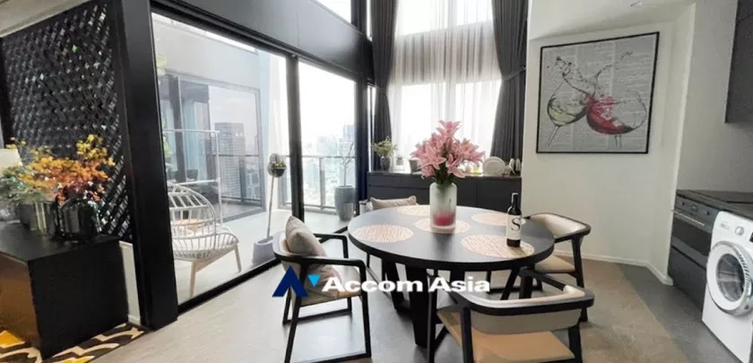 7  2 br Condominium For Rent in Silom ,Bangkok BTS Surasak at The Lofts Silom AA32627