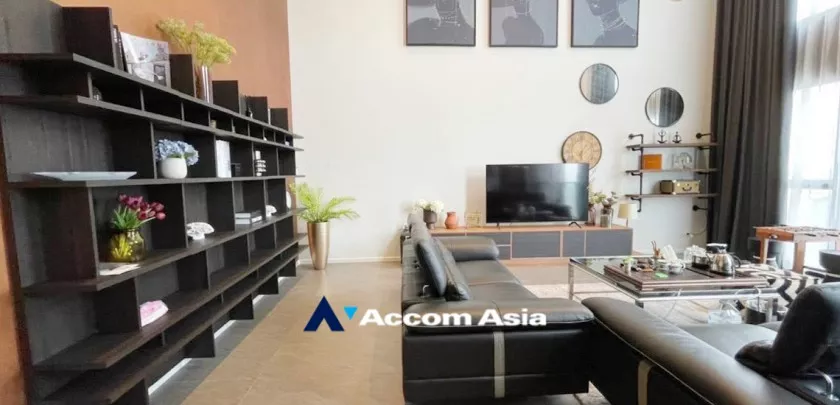 5  2 br Condominium For Rent in Silom ,Bangkok BTS Surasak at The Lofts Silom AA32627