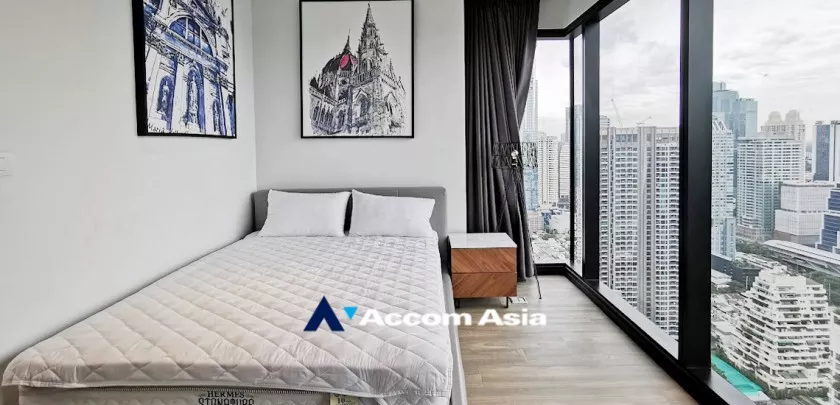 11  2 br Condominium For Rent in Silom ,Bangkok BTS Surasak at The Lofts Silom AA32627