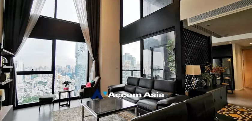 Double High Ceiling, Duplex Condo |  2 Bedrooms  Condominium For Rent in Silom, Bangkok  near BTS Surasak (AA32627)