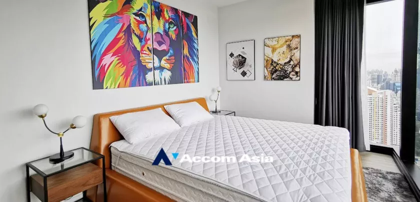 10  2 br Condominium For Rent in Silom ,Bangkok BTS Surasak at The Lofts Silom AA32627