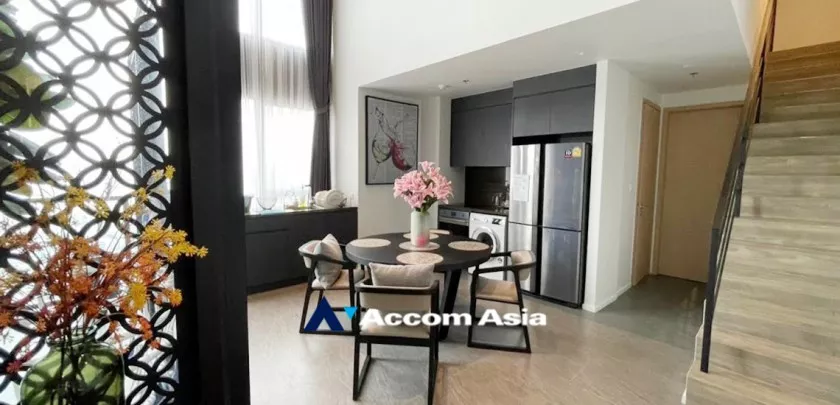 6  2 br Condominium For Rent in Silom ,Bangkok BTS Surasak at The Lofts Silom AA32627