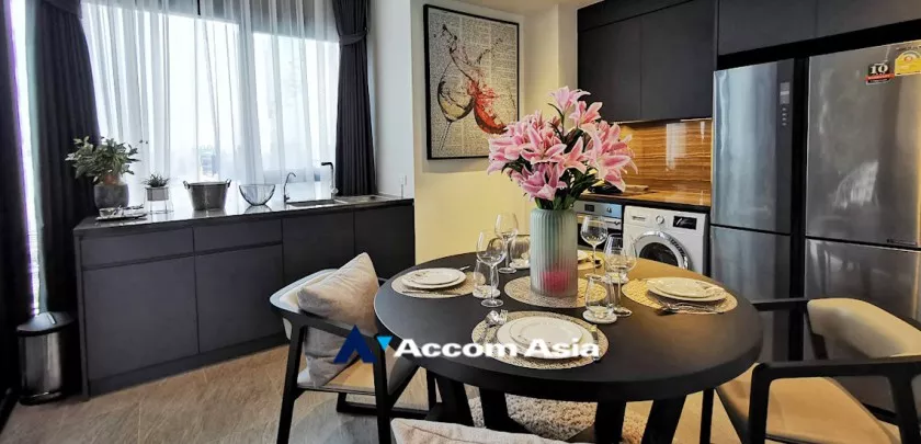 8  2 br Condominium For Rent in Silom ,Bangkok BTS Surasak at The Lofts Silom AA32627