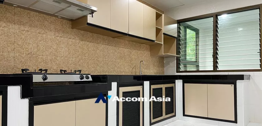 5  2 br Condominium for rent and sale in Sukhumvit ,Bangkok BTS Asok - MRT Sukhumvit at Prestige Tower AA32631