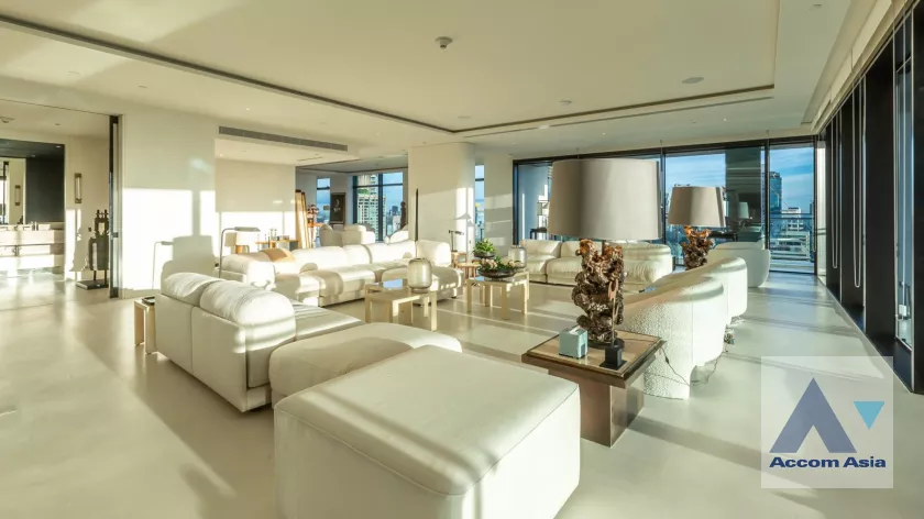The Residences at The St. Regis Bangkok Condominium  4 Bedroom for Sale & Rent BTS Ratchadamri in Ploenchit Bangkok
