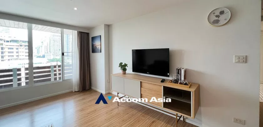 5  2 br Apartment For Rent in Ploenchit ,Bangkok BTS Chitlom at Apartment Steps from Lumpini Park AA32638