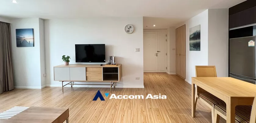 7  2 br Apartment For Rent in Ploenchit ,Bangkok BTS Chitlom at Apartment Steps from Lumpini Park AA32638