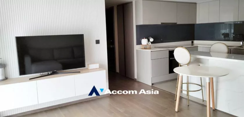 5  2 br Condominium For Rent in Ploenchit ,Bangkok BTS Ratchadamri - MRT Silom at Klass Sarasin-Rajdamri AA32639